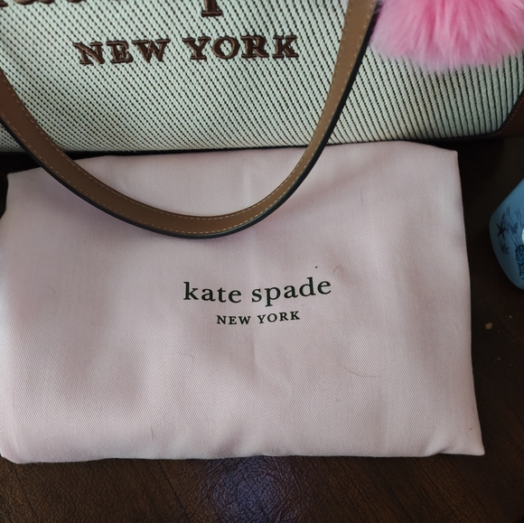 Kate Spade Large Ellie Tote in Warm Gingerbread Bundle - Picture 13 of 16